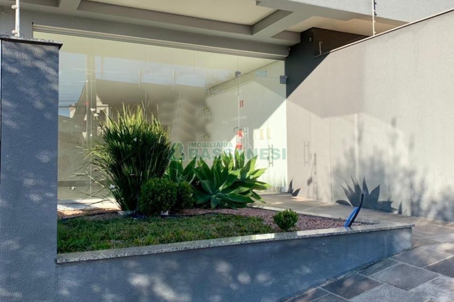 Loja com 87m², no bairro Jardim Eldorado em Caxias do Sul para Alugar ou Comprar