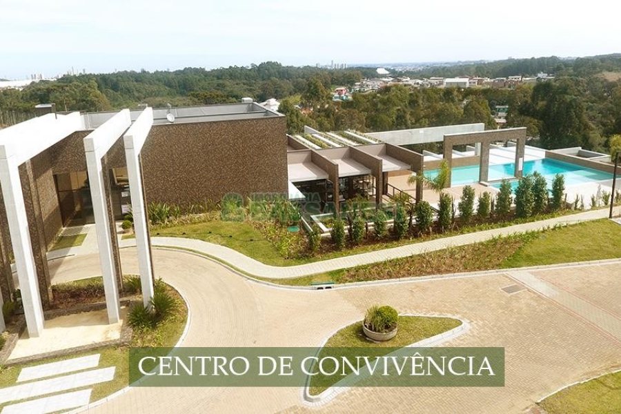 Casa com 1130m², 4 dormitórios, 2 vagas, no bairro São Ciro em Caxias do Sul para Comprar