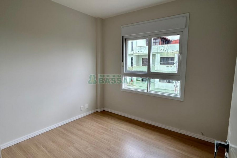 Apartamento com 100m², 3 dormitórios, 2 vagas, no bairro Panazzolo em Caxias do Sul para Comprar