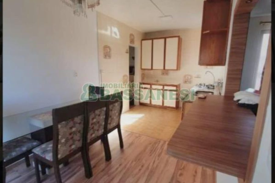 Apartamento com 41m², 2 dormitórios, no bairro Centro em Caxias do Sul para Comprar