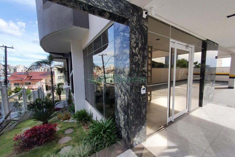 Apartamento com 267m², 2 dormitórios, 3 vagas, no bairro Jardim América em Caxias do Sul para Comprar