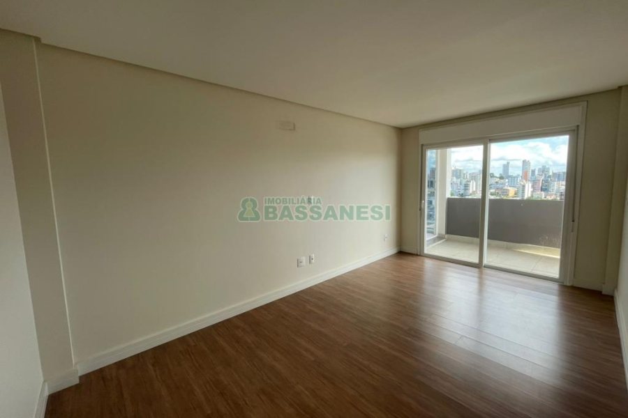 Apartamento com 267m², 2 dormitórios, 3 vagas, no bairro Jardim América em Caxias do Sul para Comprar