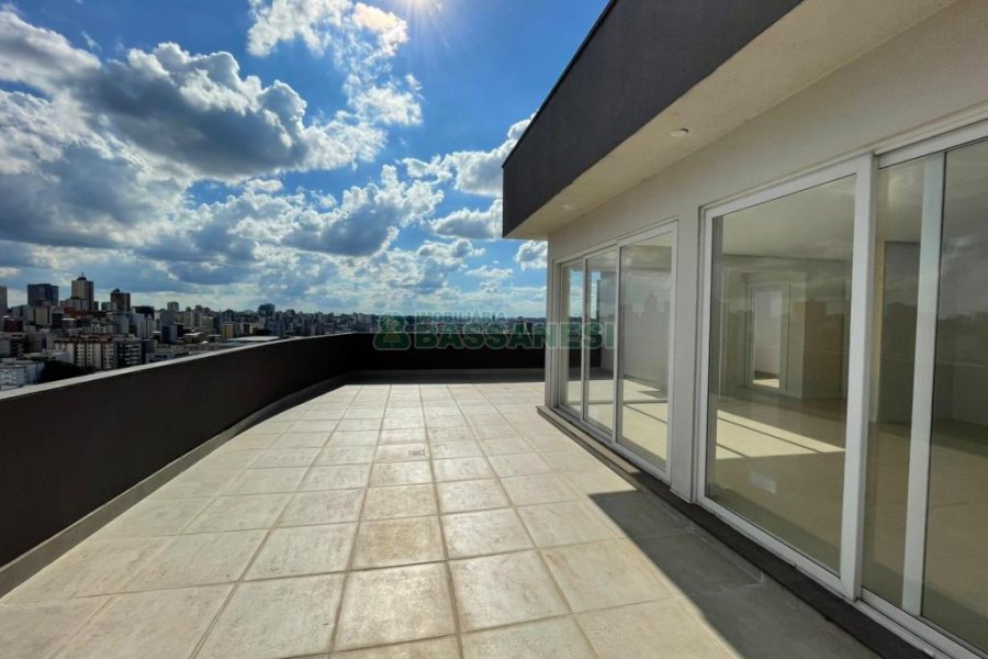 Apartamento com 267m², 2 dormitórios, 3 vagas, no bairro Jardim América em Caxias do Sul para Comprar