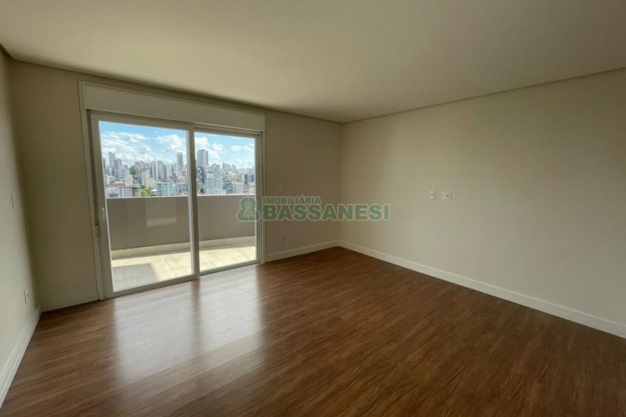 Apartamento com 267m², 2 dormitórios, 3 vagas, no bairro Jardim América em Caxias do Sul para Comprar