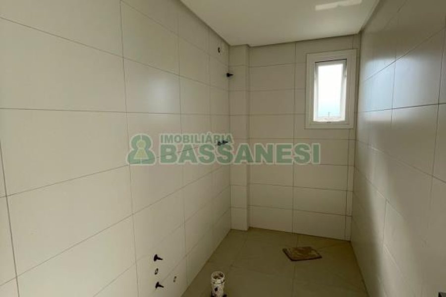 Apartamento com 267m², 2 dormitórios, 3 vagas, no bairro Jardim América em Caxias do Sul para Comprar