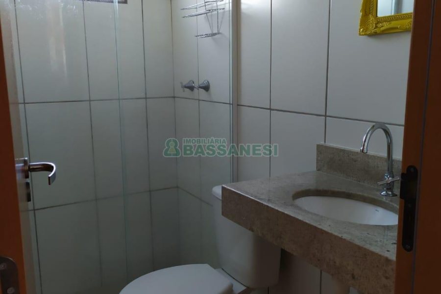 Apto Mobiliado com 41m², 2 dormitórios, 1 vaga, no bairro Bela Vista em Caxias do Sul para Comprar