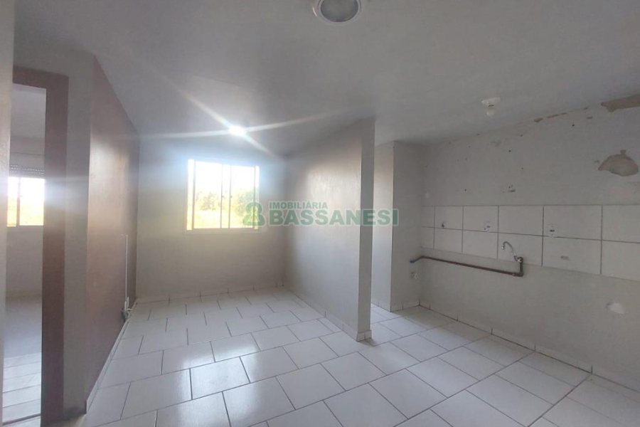 Apartamento com 43m², 2 dormitórios, 1 vaga, no bairro Morada dos Alpes em Caxias do Sul para Comprar