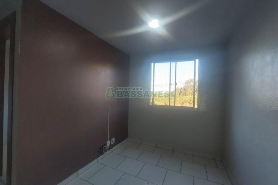 Apartamento com 43m², 2 dormitórios, 1 vaga, no bairro Morada dos Alpes em Caxias do Sul para Comprar