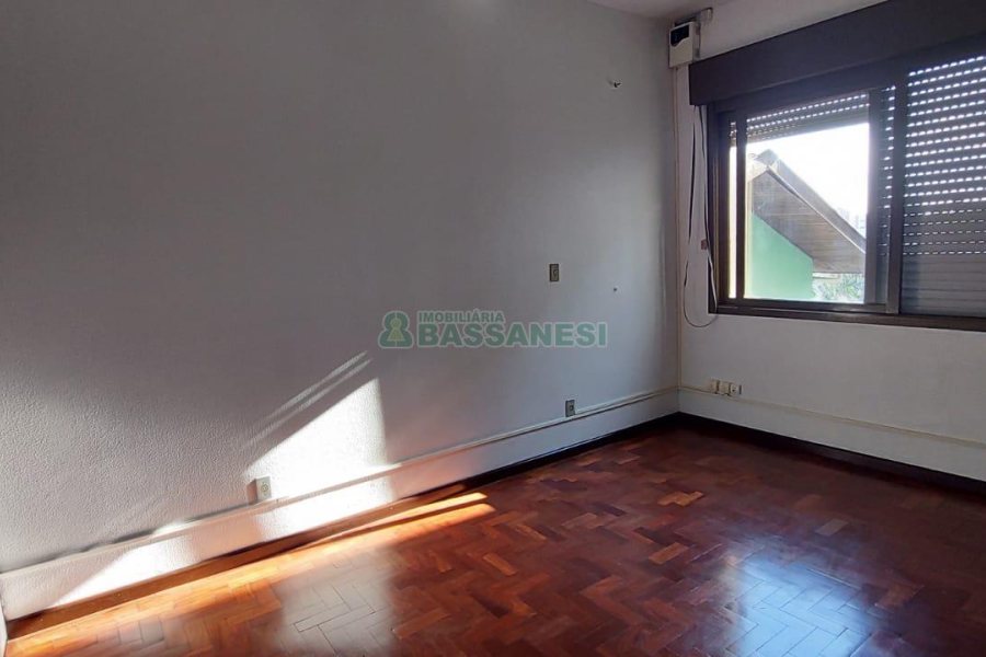 Sala com 185m², 1 vaga, no bairro Jardim América em Caxias do Sul para Alugar