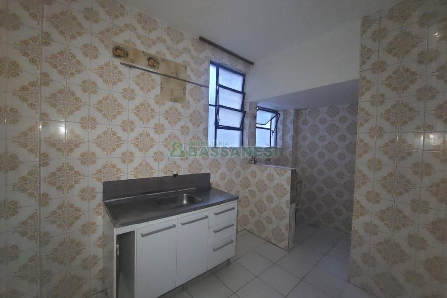 Apartamento com 42m², 1 dormitório, no bairro Centro em Caxias do Sul para Comprar