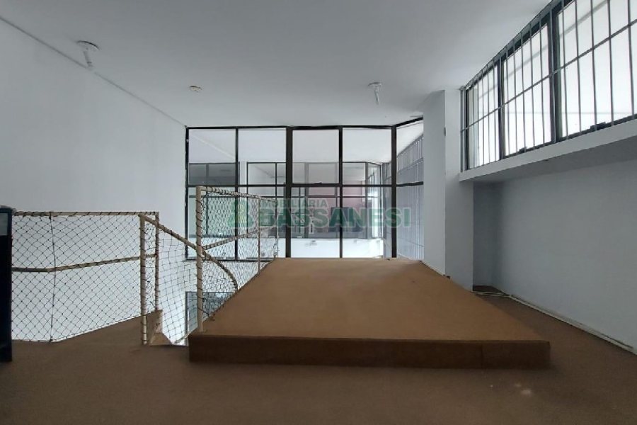 Loja com 47m², no bairro Centro em Caxias do Sul para Alugar