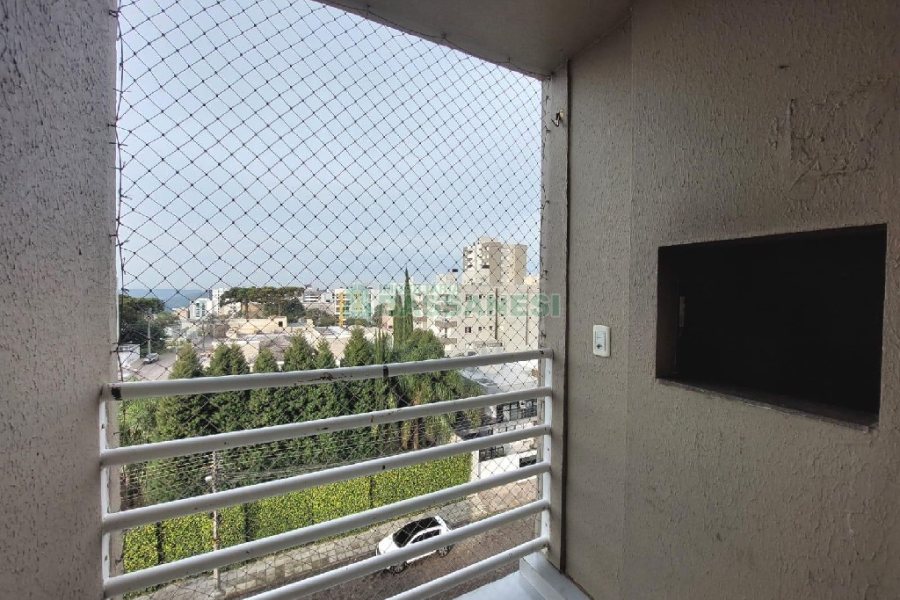 Apartamento com 60m², 2 dormitórios, 1 vaga, no bairro Planalto em Caxias do Sul para Alugar