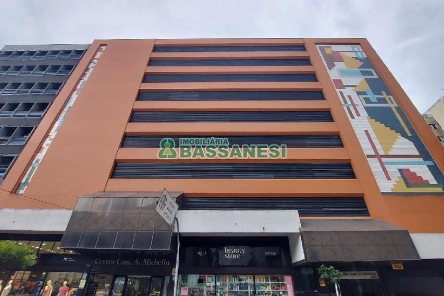 Box com 12m², no bairro Centro em Caxias do Sul para Comprar