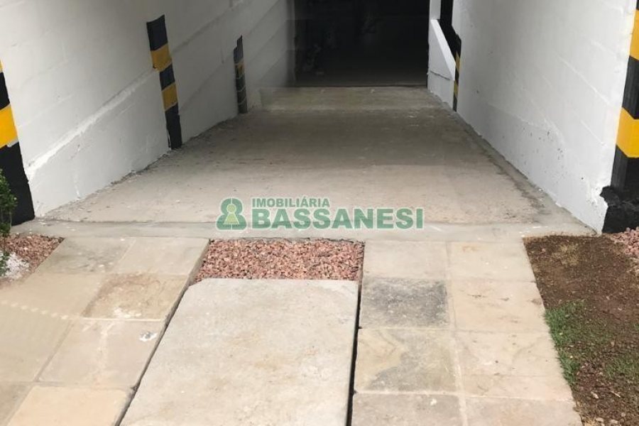 Apartamento com 45m², 2 dormitórios, 1 vaga, no bairro São Luiz em Caxias do Sul para Comprar