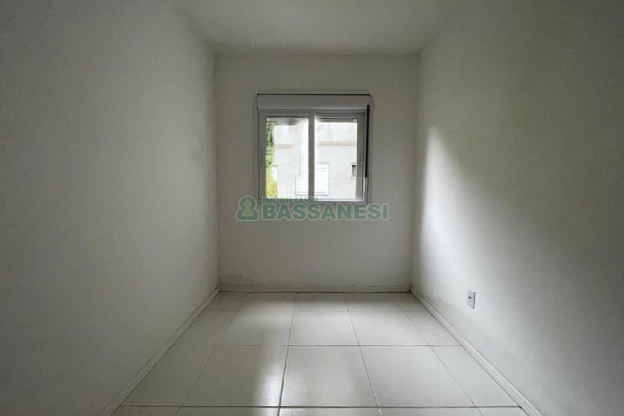 Apartamento com 45m², 2 dormitórios, 1 vaga, no bairro São Luiz em Caxias do Sul para Comprar