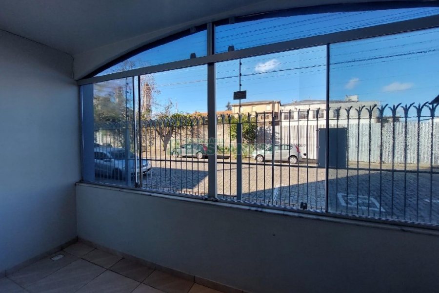 Apto Mobiliado com 107m², 3 dormitórios, 1 vaga, no bairro Rio Branco em Caxias do Sul para Alugar