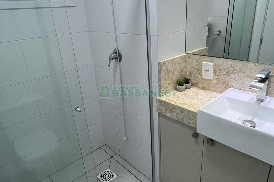 Apartamento com 57m², 2 dormitórios, no bairro Nossa Senhora da Saúde em Caxias do Sul para Comprar