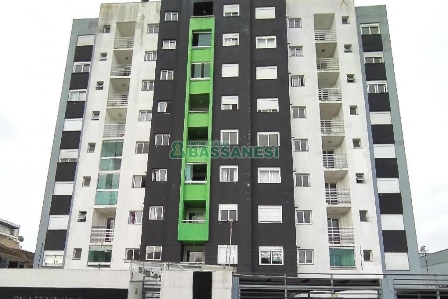 Apto Mobiliado com 58m², 2 dormitórios, 1 vaga, no bairro Planalto em Caxias do Sul para Alugar