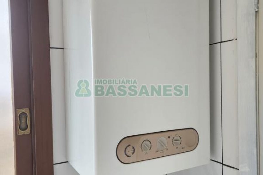 Apartamento com 208m², 3 dormitórios, 2 vagas, no bairro Madureira em Caxias do Sul para Comprar