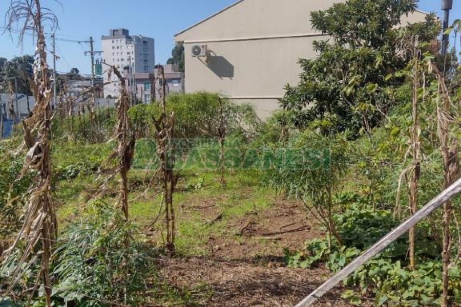 Terreno com 361m², no bairro Bela Vista em Caxias do Sul para Comprar