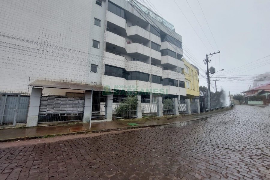 Apto Mobiliado com 25m², 1 dormitório, no bairro Presidente Vargas em Caxias do Sul para Comprar