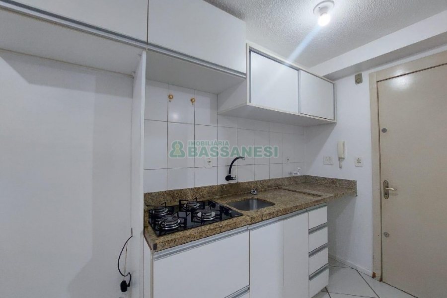 Apto Mobiliado com 25m², 1 dormitório, no bairro Presidente Vargas em Caxias do Sul para Comprar