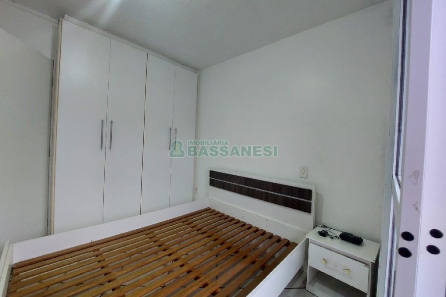 Apto Mobiliado com 25m², 1 dormitório, no bairro Presidente Vargas em Caxias do Sul para Comprar