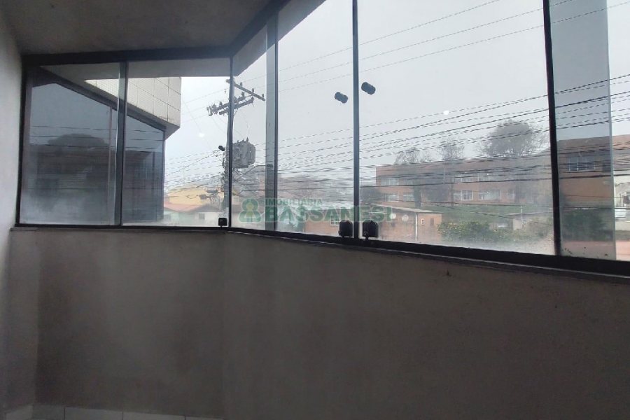 Apto Mobiliado com 25m², 1 dormitório, no bairro Presidente Vargas em Caxias do Sul para Comprar