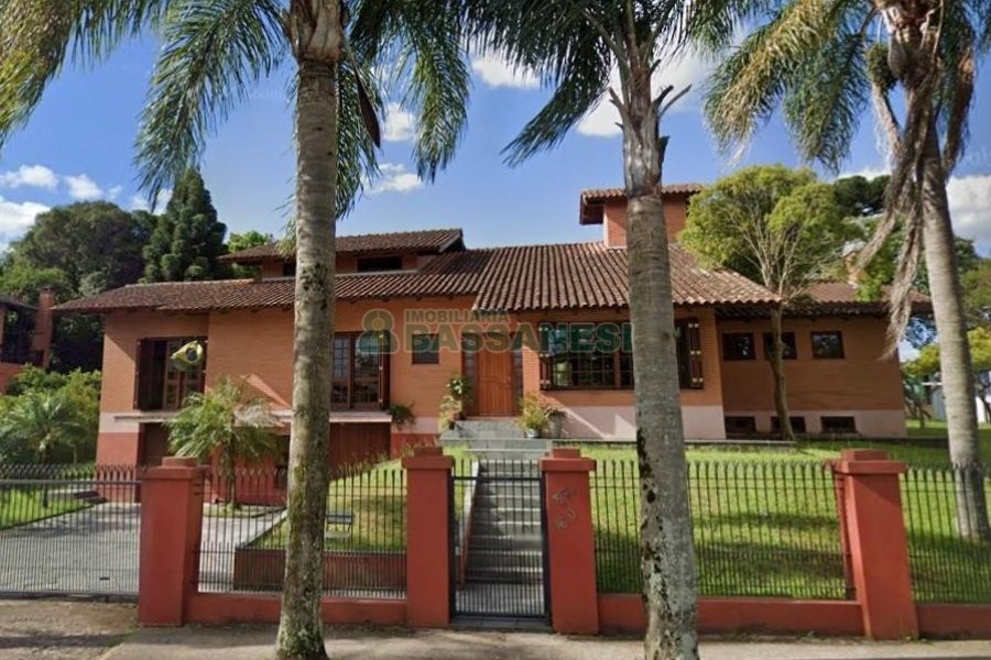 Casa com 580m², 5 dormitórios, 5 vagas, no bairro Bela Vista em Caxias do Sul para Comprar