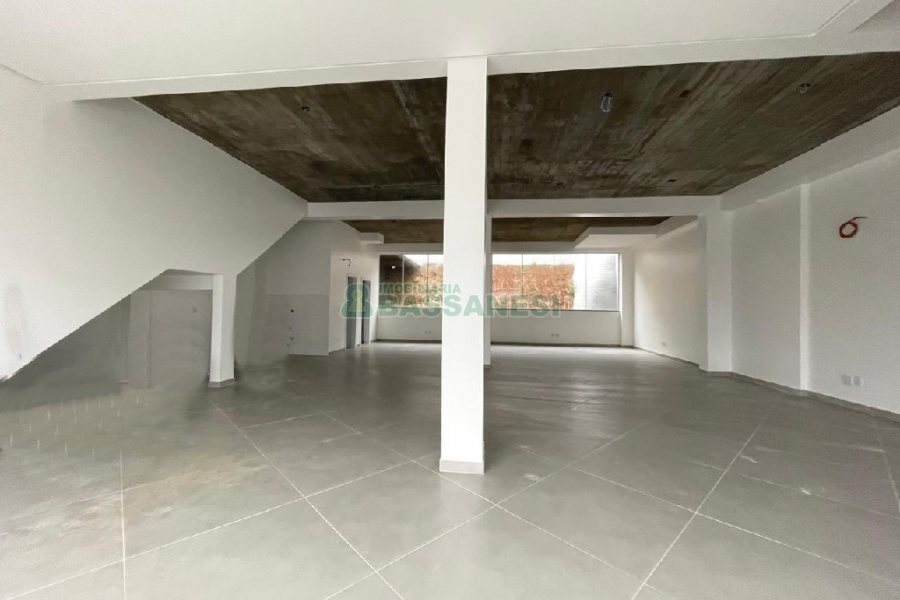 Sobreloja com 60m², no bairro Sagrada Família em Caxias do Sul para Alugar