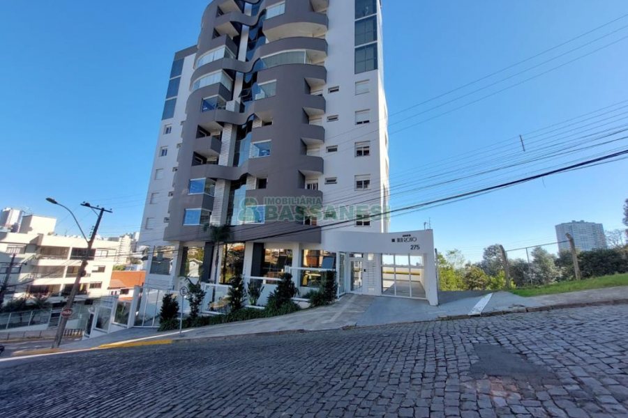Apartamento com 158m², 3 dormitórios, 3 vagas, no bairro Jardim América em Caxias do Sul para Comprar