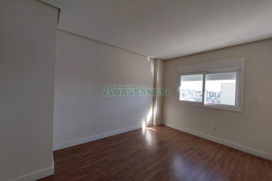 Apartamento com 158m², 3 dormitórios, 3 vagas, no bairro Jardim América em Caxias do Sul para Comprar