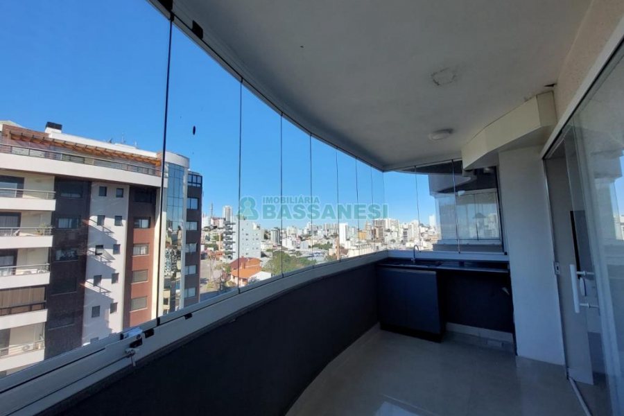 Apartamento com 158m², 3 dormitórios, 3 vagas, no bairro Jardim América em Caxias do Sul para Comprar