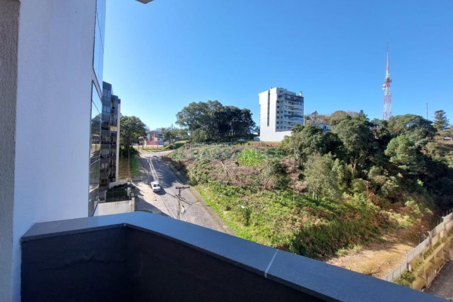Apartamento com 158m², 3 dormitórios, 3 vagas, no bairro Jardim América em Caxias do Sul para Comprar