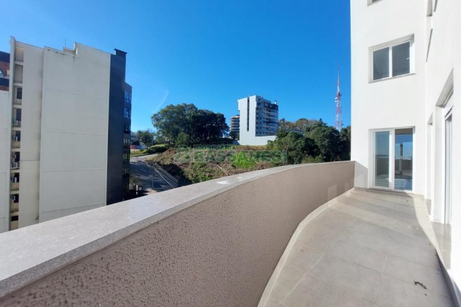 Apartamento com 158m², 3 dormitórios, 3 vagas, no bairro Jardim América em Caxias do Sul para Comprar