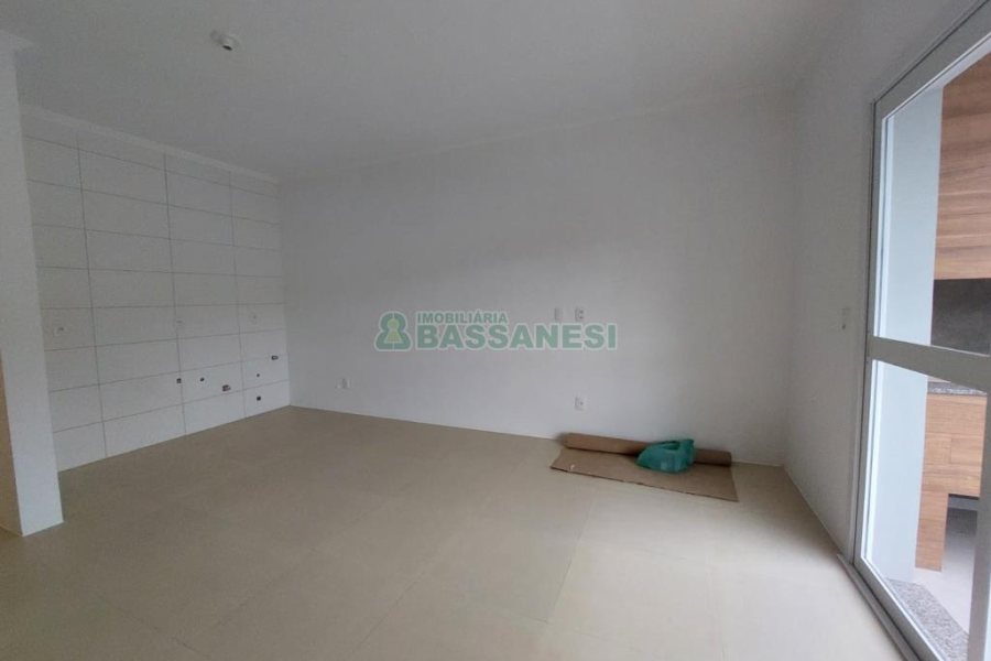 Apartamento com 64m², 2 dormitórios, 2 vagas, no bairro São Luiz em Caxias do Sul para Comprar