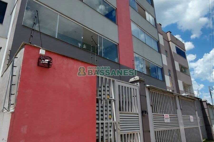 Apto Mobiliado com 52m², 2 dormitórios, 1 vaga, no bairro Treviso em Caxias do Sul para Alugar