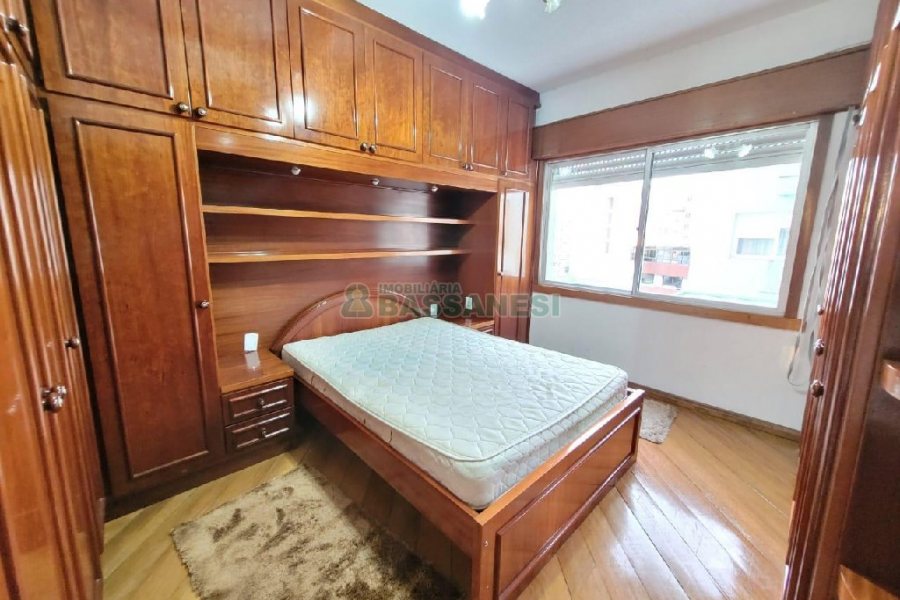 Apto Mobiliado com 140m², 3 dormitórios, 1 vaga, no bairro São Pelegrino em Caxias do Sul para Comprar