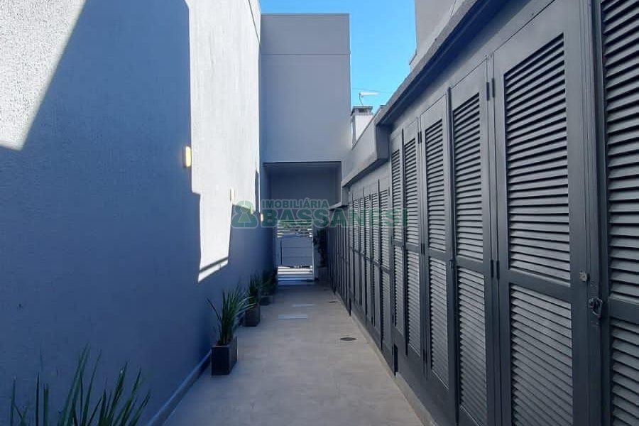 Apartamento com 42m², 1 dormitório, 1 vaga, no bairro Lourdes em Caxias do Sul para Alugar
