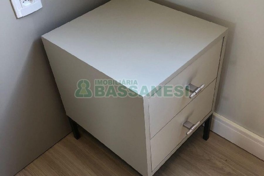 Apartamento com 40m², 2 dormitórios, 1 vaga, no bairro Petrópolis em Caxias do Sul para Alugar