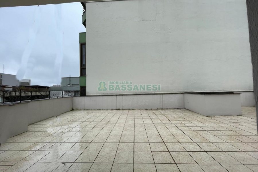 Apto Mobiliado com 260m², 3 dormitórios, 3 vagas, no bairro Centro em Caxias do Sul para Alugar