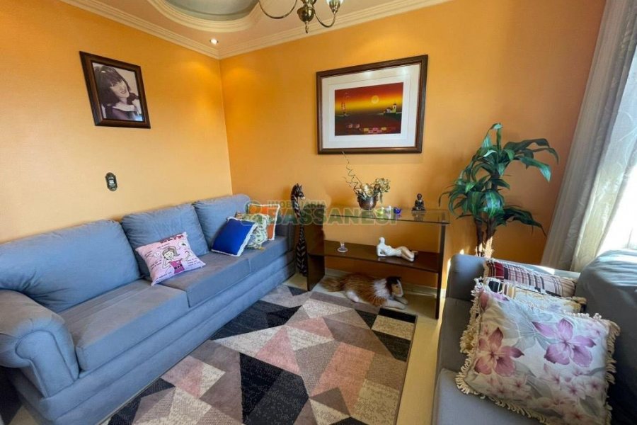 Apto Mobiliado com 82m², 2 dormitórios, 1 vaga, no bairro Santa Catarina em Caxias do Sul para Comprar