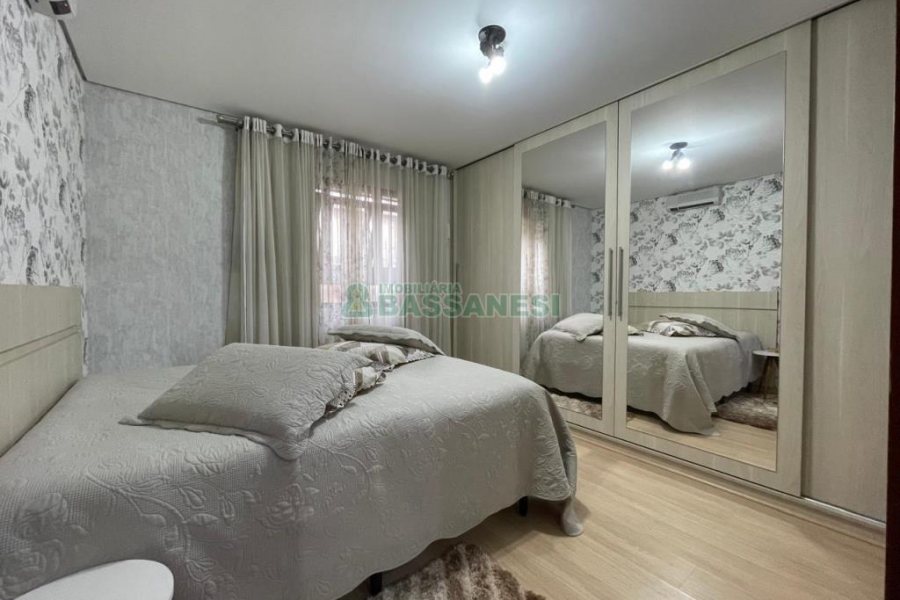 Casa com 190m², 3 dormitórios, 1 vaga, no bairro Jardim Eldorado em Caxias do Sul para Alugar