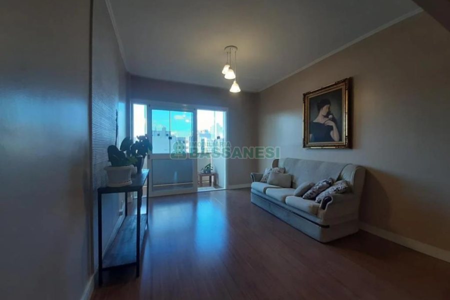 Apto Mobiliado com 122m², 3 dormitórios, 1 vaga, no bairro Pio X em Caxias do Sul para Alugar ou Comprar