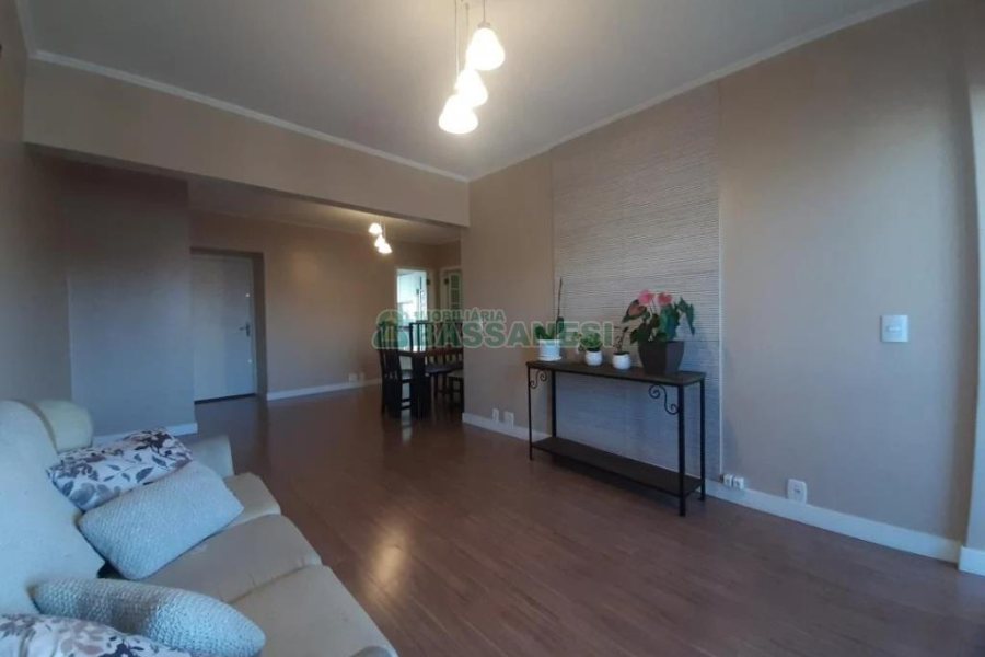 Apto Mobiliado com 122m², 3 dormitórios, 1 vaga, no bairro Pio X em Caxias do Sul para Alugar ou Comprar