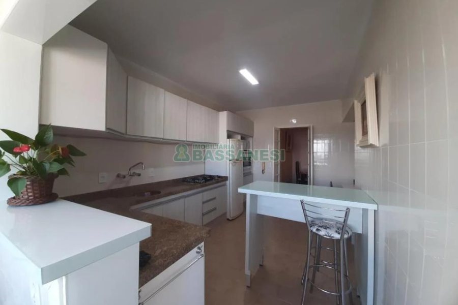 Apto Mobiliado com 122m², 3 dormitórios, 1 vaga, no bairro Pio X em Caxias do Sul para Alugar ou Comprar