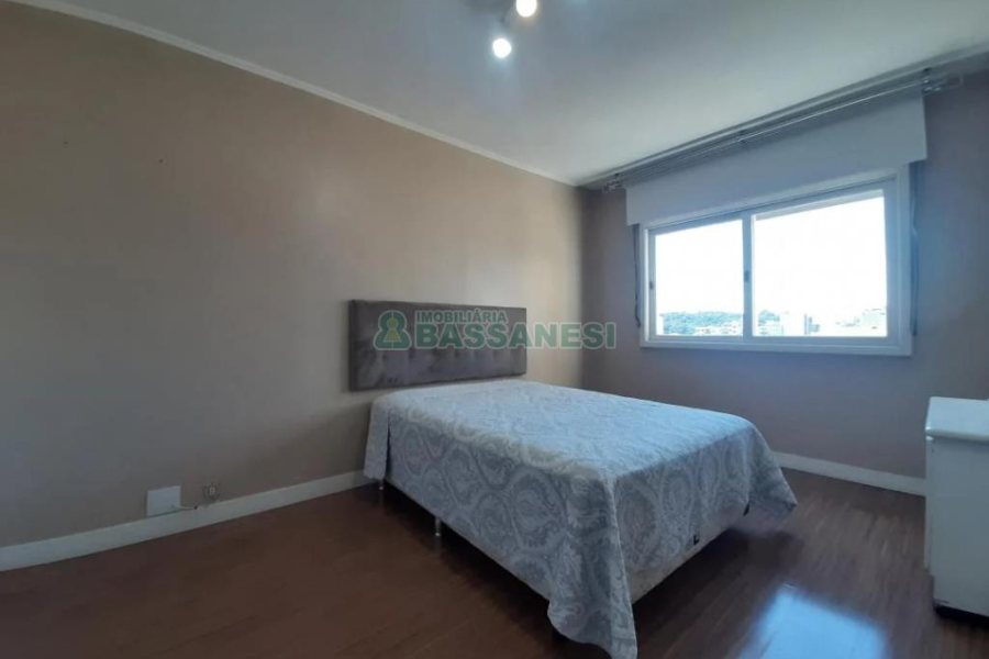 Apto Mobiliado com 122m², 3 dormitórios, 1 vaga, no bairro Pio X em Caxias do Sul para Alugar ou Comprar