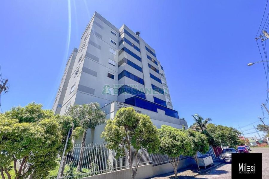 Apartamento com 165m², 3 dormitórios, 2 vagas, no bairro Charqueadas em Caxias do Sul para Comprar
