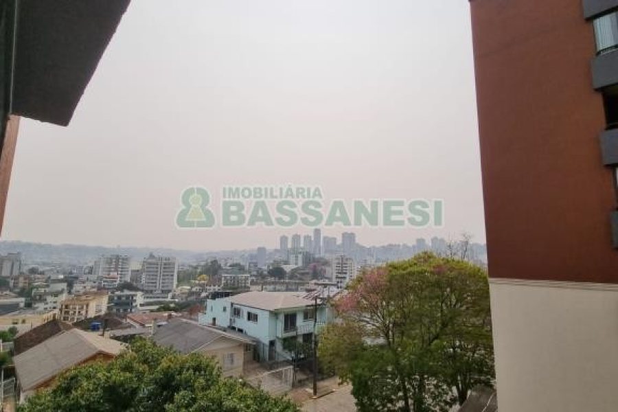 Apartamento com 63m², 2 dormitórios, 1 vaga, no bairro Marechal Floriano em Caxias do Sul para Comprar