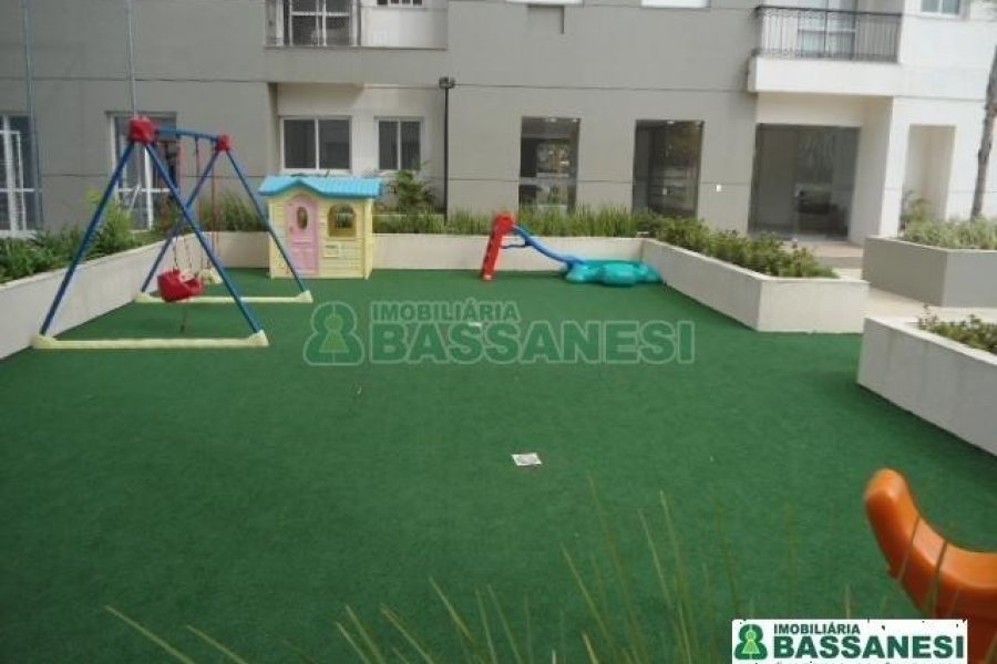 Apartamento com 72m², 3 dormitórios, 1 vaga, no bairro Santa Catarina em Caxias do Sul para Comprar